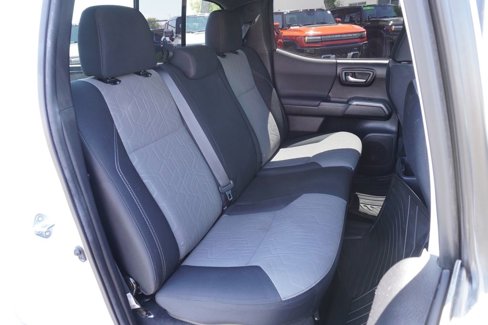 Used 2022 Toyota Tacoma TRD Sport image 10