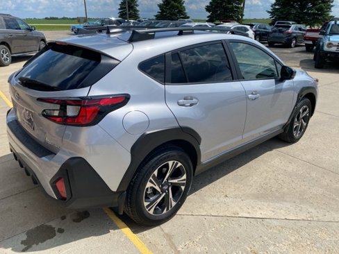 Used 2024 Subaru Crosstrek 2.0i Premium image 17