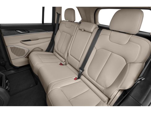 New 2025 Jeep Grand Cherokee Laredo image 30