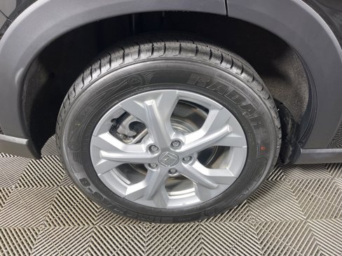 Certified 2025 Honda HR-V LX image 15