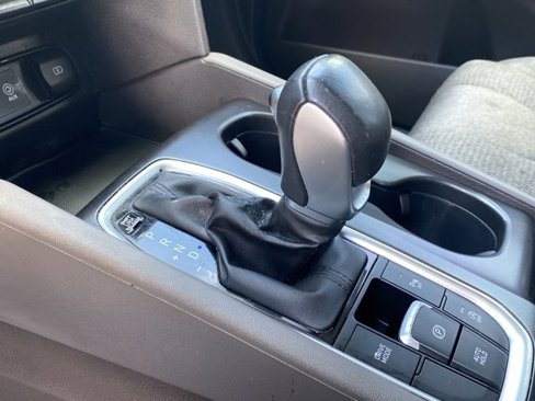 Used 2019 Hyundai Santa Fe SEL image 17