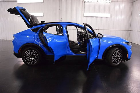 Used 2024 Ford Mustang Mach-E Premium image 35