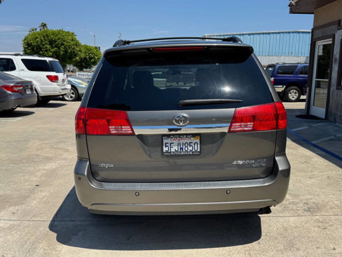 Used 2004 Toyota Sienna XLE image 9