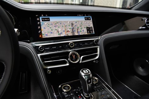 New 2026 Bentley Flying Spur Azure image 16