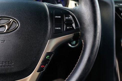 Used 2013 Hyundai Genesis 2.0T image 28