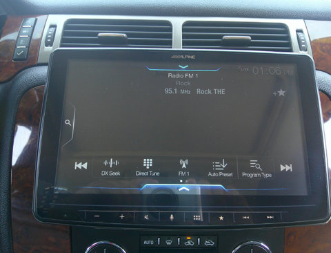Used 2009 Chevrolet Avalanche LT image 24