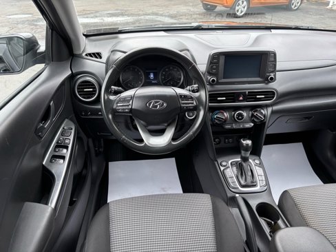 Used 2021 Hyundai Kona SEL image 16