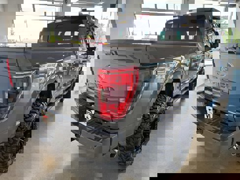 Used 2021 Ford F150 XLT image 8