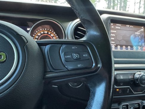 Used 2020 Jeep Wrangler Unlimited Sport image 19