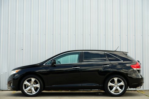 Used 2009 Toyota Venza AWD image 7