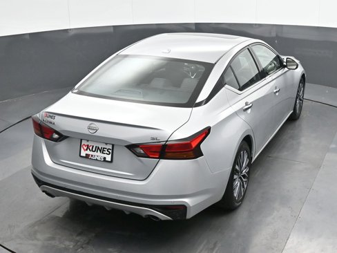 Used 2023 Nissan Altima 2.5 SL image 37