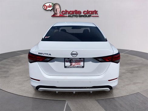 Used 2025 Nissan Sentra S image 5