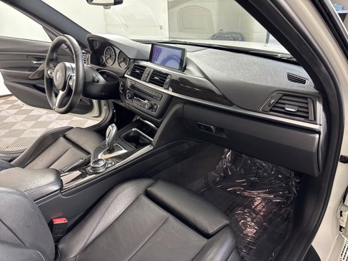 Used 2015 BMW 335i xDrive Sedan image 19