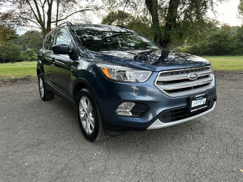 Used 2018 Ford Escape SE image 2
