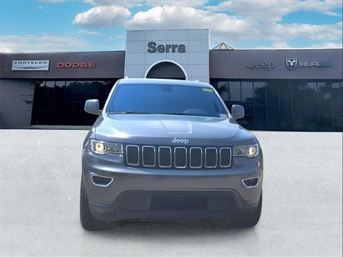 Used 2017 Jeep Grand Cherokee Laredo w/ Quick Order Package 23E image 2