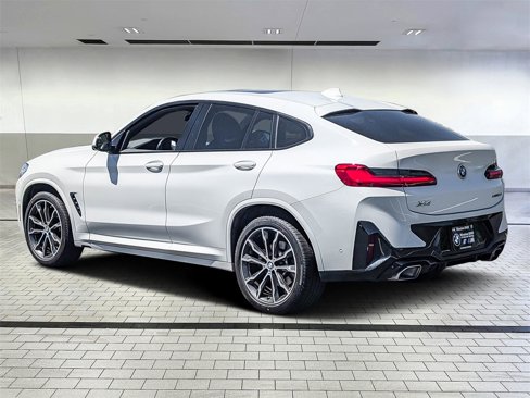 Used 2022 BMW X4 xDrive30i w/ M Sport Package 2 image 3