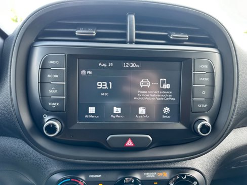 Used 2020 Kia Soul LX image 18