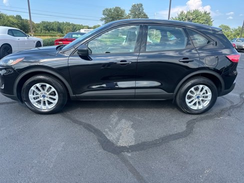 Used 2022 Ford Escape S image 4
