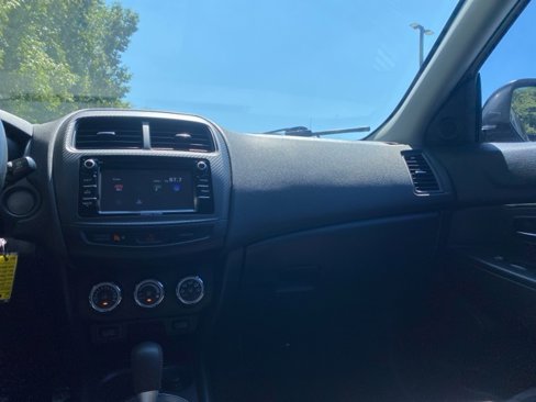 Used 2017 Mitsubishi Outlander Sport LE image 23