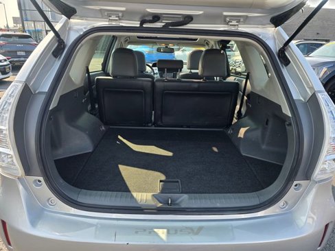 Used 2013 Toyota Prius V image 20