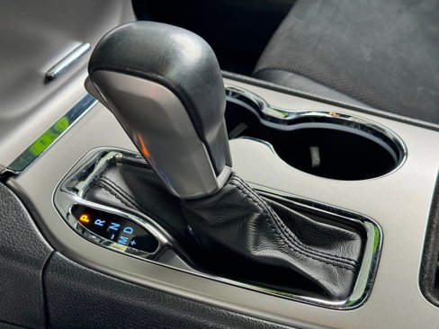 Used 2018 Jeep Grand Cherokee Altitude image 20