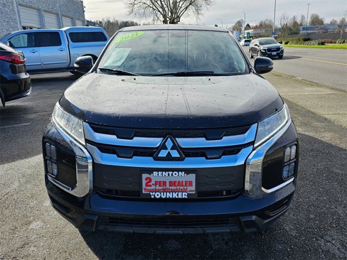 Used 2021 Mitsubishi Outlander Sport SE image 2