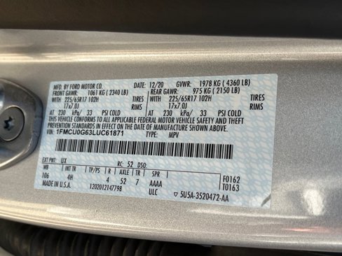 Used 2020 Ford Escape SE image 32
