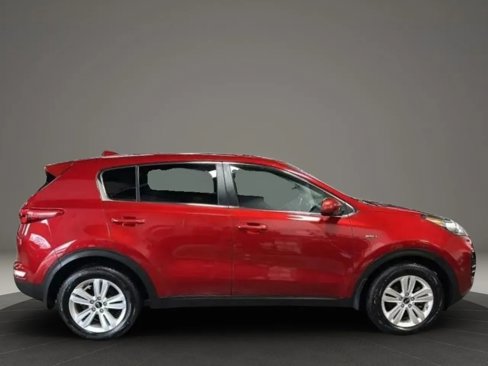 Used 2019 Kia Sportage LX image 6