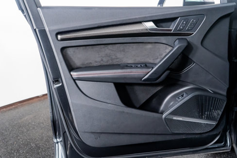 Used 2018 Audi SQ5 Prestige w/ Prestige Package image 37