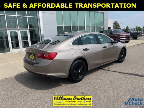 Used 2023 Chevrolet Malibu LT w/ Driver Confidence Package image 5