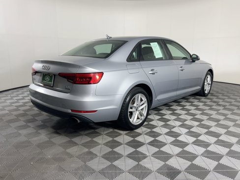 Used 2017 Audi A4 2.0T Premium image 7