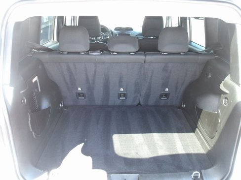 Used 2023 Jeep Renegade Latitude image 8