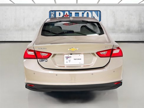 Used 2023 Chevrolet Malibu LT w/ Driver Confidence Package image 6
