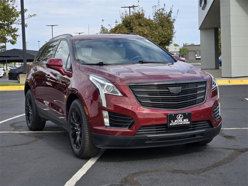 Used 2017 Cadillac XT5 Luxury w/ LPO, Wheel Lock Package image 3