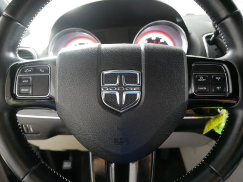 Used 2017 Dodge Grand Caravan SXT image 25