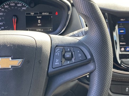 Used 2022 Chevrolet Trax LS w/ Tint and Cruise Package image 13