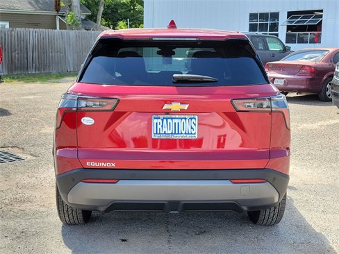 New 2026 Chevrolet Equinox LT image 39