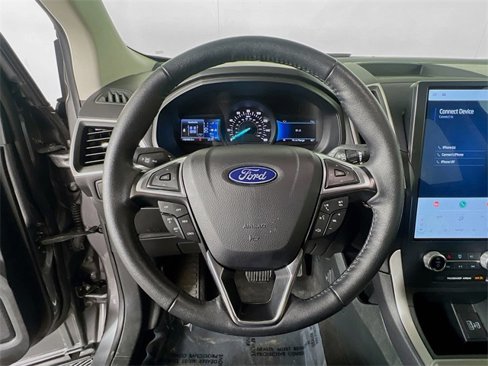Used 2024 Ford Edge SEL image 5