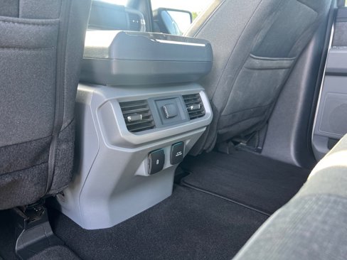 Used 2024 Ford F150 XLT w/ Mobile Office Package image 19