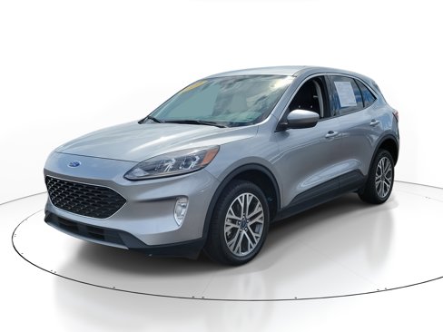 Used 2022 Ford Escape SEL image 2