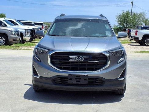 Certified 2021 GMC Terrain SLE w/ Driver Convenience Package image 2
