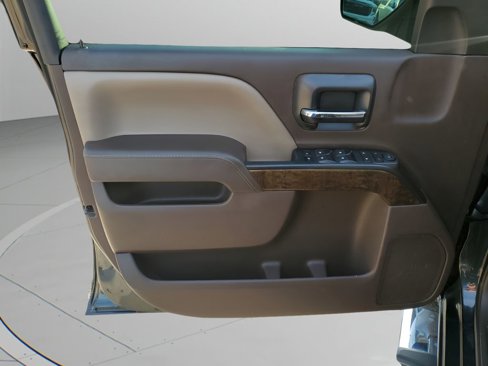 Used 2017 Chevrolet Silverado 1500 LT w/ Texas Edition image 21