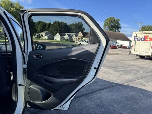 Used 2020 Ford EcoSport SE image 10