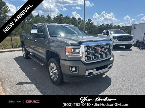 Used 2018 GMC Sierra 2500 Denali w/ Suspension Package, Off-Road image 3