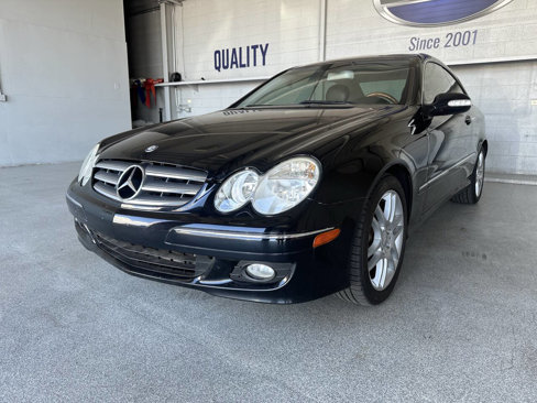 Used 2009 Mercedes-Benz CLK 350 Coupe image 8