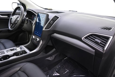Used 2021 Ford Edge SEL w/ Convenience Package image 15