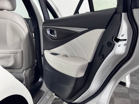 Certified 2022 INFINITI Q50 Sensory image 29