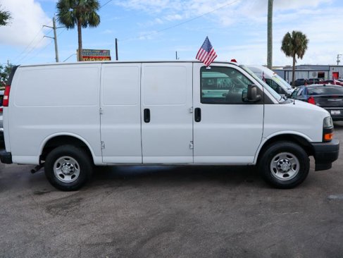 Used 2019 Chevrolet Express 2500 w/ Driver Convenience Package image 7
