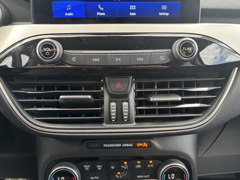 Certified 2021 Ford Escape SEL image 37