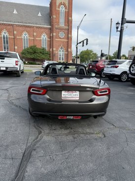 Used 2017 FIAT 124 Spider Classica image 5